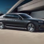 Mengenal BMW Seri 7 Mobil Elegan yang Bikin Semua Melirik!