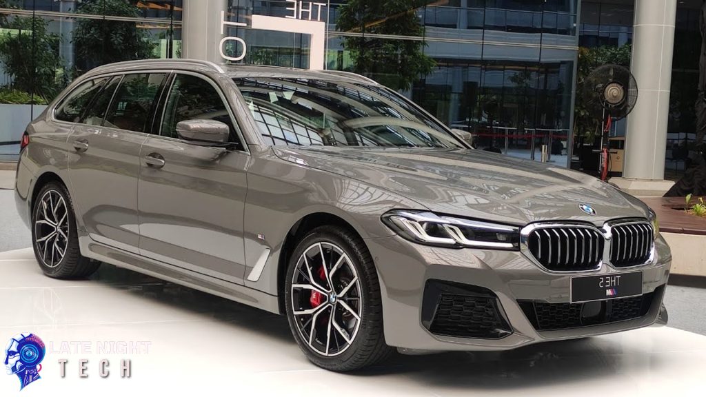 Mengintip Keunggulan BMW 530i M Touring Terbaru!