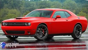 Kenalan dengan Dodge Challenger, Si Raja Jalanan Berotot!