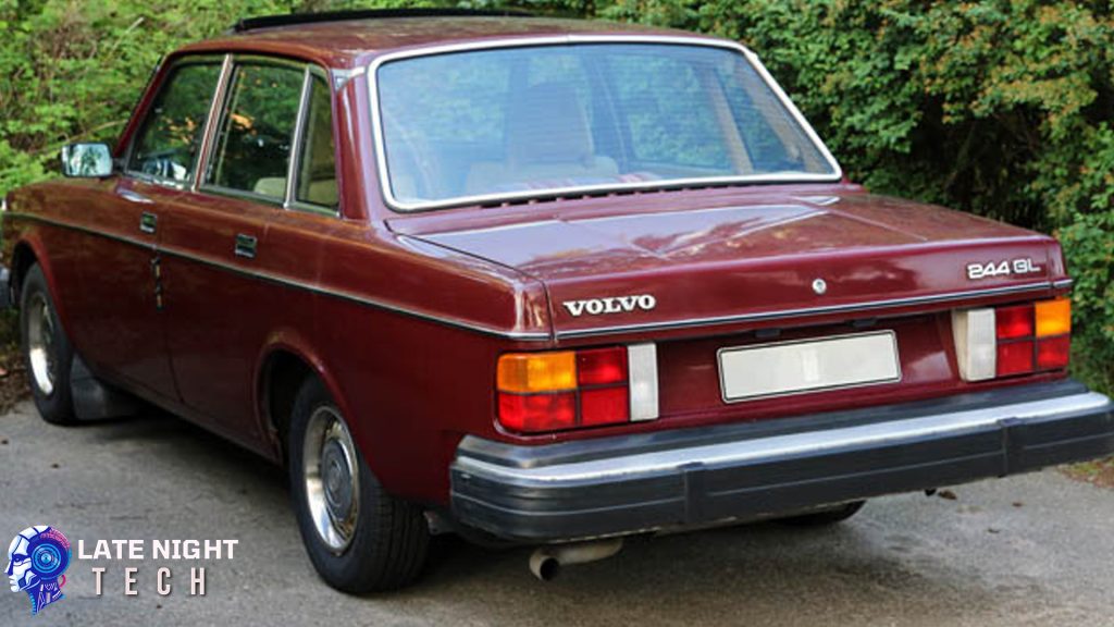 Volvo 240 Mobil Tua dengan Pesona dari Bonus Masa Lalu